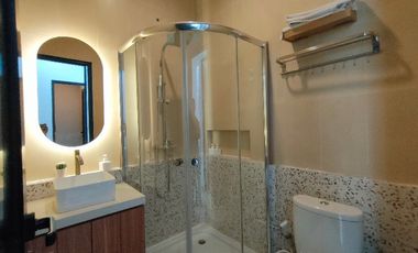 10 Juta punya Rumah Industrialis ada Private Pool dan Solar Panel