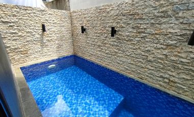 10 Juta punya Rumah Industrialis ada Private Pool dan Solar Panel