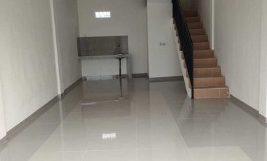 Ruko Saptorenggo Pakis Malang Dijual Murah cepat B.U Poll dekat Araya