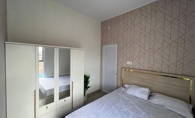 Rumah 3 Lantai full furnished+mini swimming pool dikota jakarta Timur