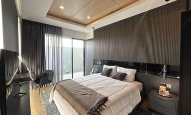 Rumah 3 Lantai full furnished+mini swimming pool dikota jakarta Timur