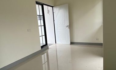 Dijual Rumah Exclusive Cluster 2 lantai ANVAYA Strategis Murah