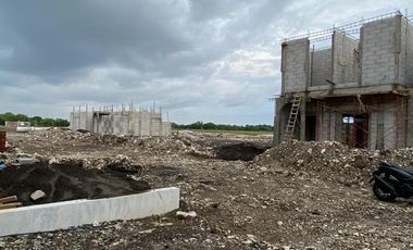 Dijual Rumah Exclusive Cluster 2 lantai ANVAYA Strategis Murah