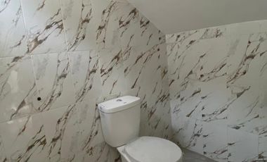 Dijual Rumah Exclusive Cluster 2 lantai ANVAYA Strategis Murah