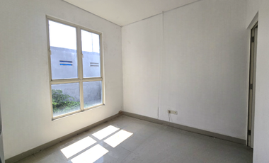 Rumah 2lt 10x12 120m type 2KT Cluster Victoria Metland Cakung