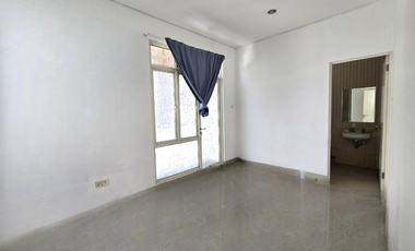 Rumah 2lt 10x12 120m type 2KT Cluster Victoria Metland Cakung