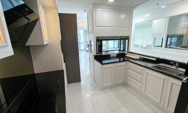 Dijual Apartemen St Moritz New Presidential 3BR Semi Furnish