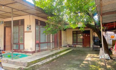 Rumah di karang bedil Mataram
