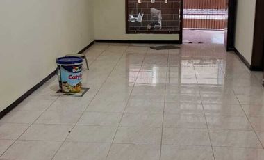 Disewakan murah rumah siap huni di pondok kelapa jakarta timur