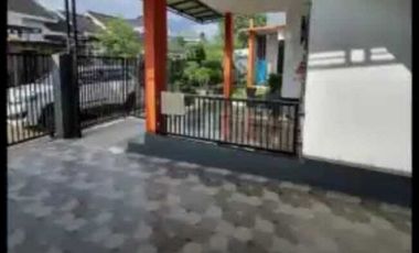 DIJUAL RUMAH KOMPLEK BANDARA RESIDENCE KEBUN BUNGA PALEMBANG