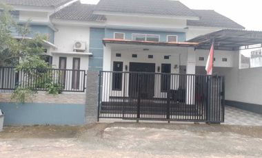 DIJUAL RUMAH KOMPLEK BANDARA RESIDENCE KEBUN BUNGA PALEMBANG
