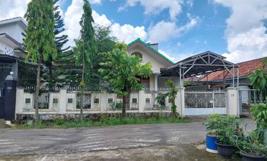 Rumah dijual di macan kumbang ilir barat 1