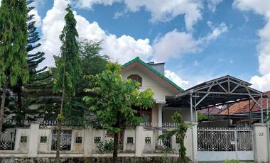 Rumah dijual di macan kumbang ilir barat 1