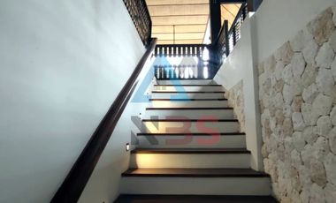 Freehold or leashold new brand villa for sale