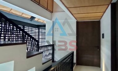 Freehold or leashold new brand villa for sale