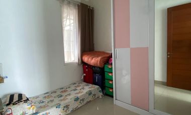 Dijual Rumah bagus terawat SHM di Sayap Setraduta