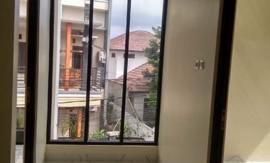 Rumah Dijual di Condet, Jakarta Timur Rumah Baru Bebas Banjir