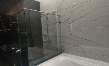 Jual Cepat Murah Rumah Lux Pusat Kota  Sayap jln Gatot Subroto Burangrang