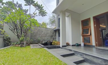 Jual Cepat Murah Rumah Lux Pusat Kota  Sayap jln Gatot Subroto Burangrang