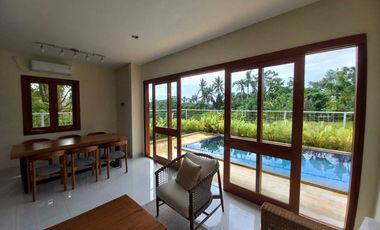 Villa fully furnished in Ubud with rice field view