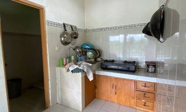 Villa Asri Plus Kolam Ikan View Pegunungan di Kiarapedes Purwakarta