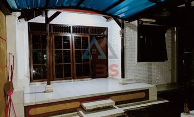 Dijual / Sewakan Rumah Minimalis  1 lantai Di jl Tukad Banyu Sari