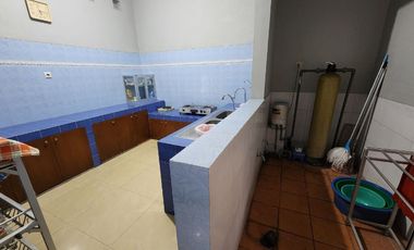 Rumah Bagus 2 Lantai  Timuran Tengah Kota Solo Dekat RS PKU (ED)