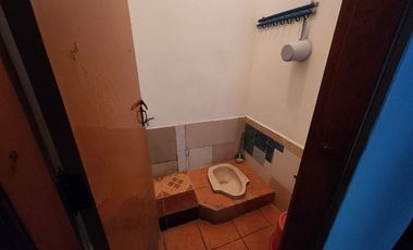 Rumah Bagus 2 Lantai  Timuran Tengah Kota Solo Dekat RS PKU (ED)