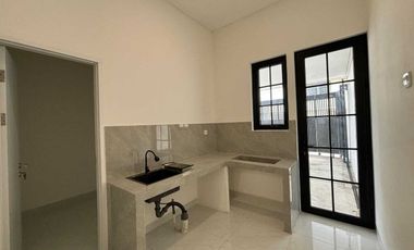 DIJUAL RUMAH MEWAH TAMAN KENTEN PALEMBANG – Rumah Baru Full Granit