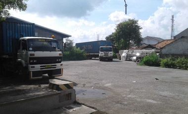 Gudang strategis pinggir jalan utama Cikarang Bekasi Jawa Barat
