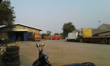 Gudang strategis pinggir jalan utama Cikarang Bekasi Jawa Barat