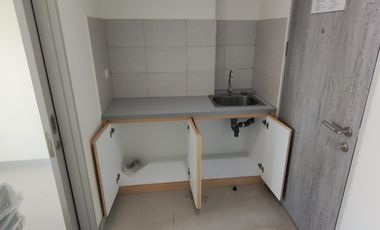 disewakan apartement 2 bedroom sudah lengkap siap huni bawa koper