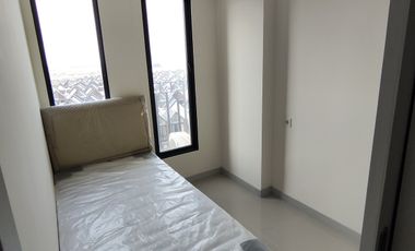 disewakan apartement 2 bedroom sudah lengkap siap huni bawa koper