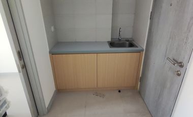 disewakan apartement 2 bedroom sudah lengkap siap huni bawa koper
