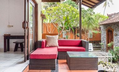 BEACHFRONT BALINESE STYLE VILLA FOR SALE