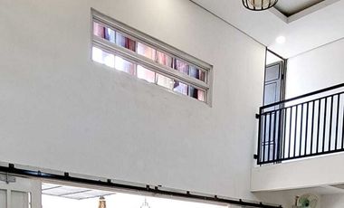RUMAH MEWAH 2 LANTAI DIJUAL MURAH