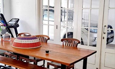 RUMAH MEWAH 2 LANTAI DIJUAL MURAH