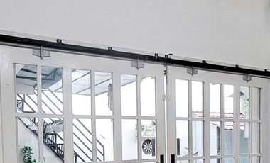 RUMAH MEWAH 2 LANTAI DIJUAL MURAH