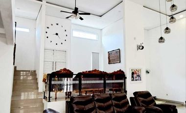 RUMAH MEWAH 2 LANTAI DIJUAL MURAH