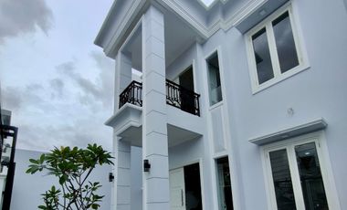 Dijual Rumah Baru Modern American Style 5 KT di Kompleks Duren Sawit