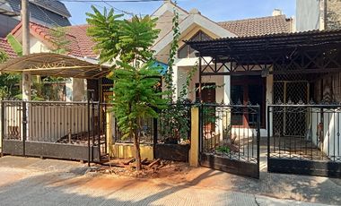 Rumah di Sewakan di Komplek Permata Timur Curug dekat  ke Kalimalang .