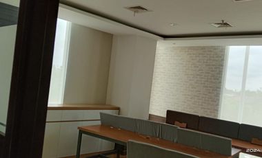OFFICE SEMI FURNISH DI SEWAKAN DI PLAZA SIMATUPANG