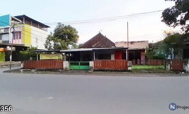 Rumah Lombok type 400/428 M² di Mataram R356