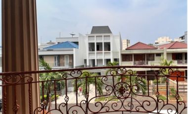 Rumah Megah Nyaman di Lingkungan Asri Sunter Paradise 3