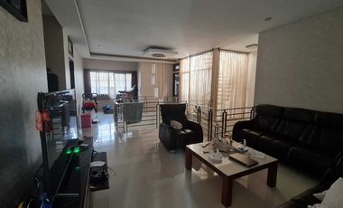 Dijual RUmah siap huni di Jalan.Darma Sakti, Singgasana Pradana