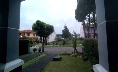 Villa 4 kamar harga dibawah pasar puncak resort cipanas