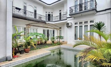 Rumah Mewah dlm Komplek Elit Dekat Masjid di Cipete Jakarta Selatan