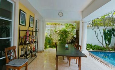 Rumah Klasik Mewah di Cluster dkt Stasiun MRT ada Pool, Cipete, Jaksel