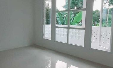 Rumah dan tanah kebun duren di gunung pati semarang