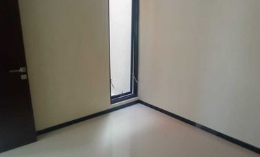 VILLA MEWAH KOTA BATU 6 KAMAR NGAGLIK